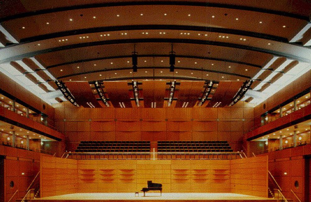 Musik- und Kongresshalle